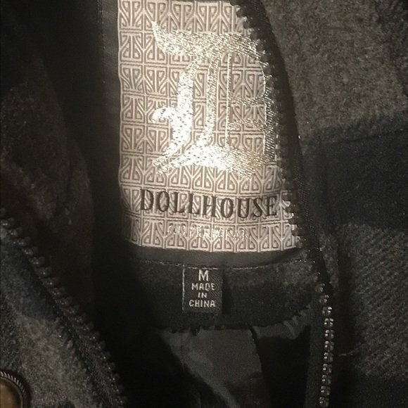 MD Dollhouse Fall Coat - Picture 3 of 3